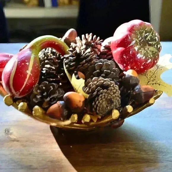 Fall Decorations Pumpkins Maple Leaves Pinecone - Picture 2 of 5